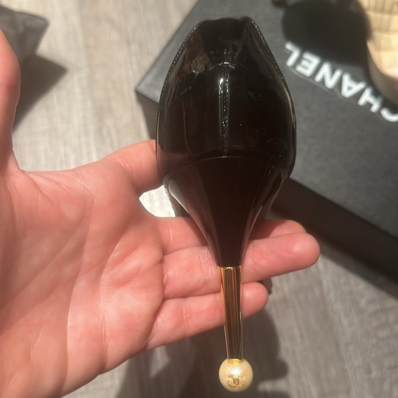 Chanel Vintage high heels with pearls used size 38 - Picture 4 of 9